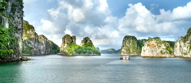 Baie d'Halong - Destinations nature de luxe au Vietnam Baie d'Halong - Destinations nature de luxe au Vietnam