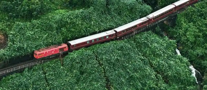 Circuit de luxe en train Vietnam : expérience nostalgique et confortable Circuit de luxe en train Vietnam : expérience nostalgique et confortable