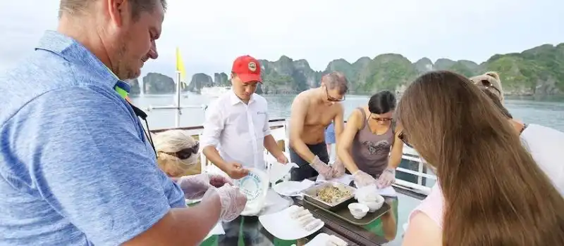 Croisière privée dans la baie d'Halong Croisière privée dans la baie d'Halong