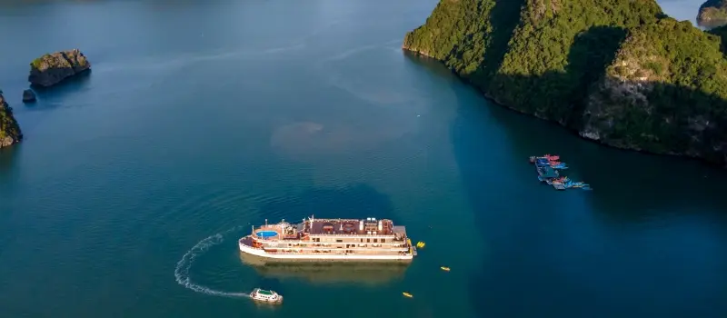 Croisières cinq étoiles à Ha Long et Lan Ha pour vos vacances Vietnam Croisières cinq étoiles à Ha Long et Lan Ha pour vos vacances Vietnam