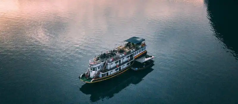 Croisières de luxe dans la baie d'Halong Croisières de luxe dans la baie d'Halong