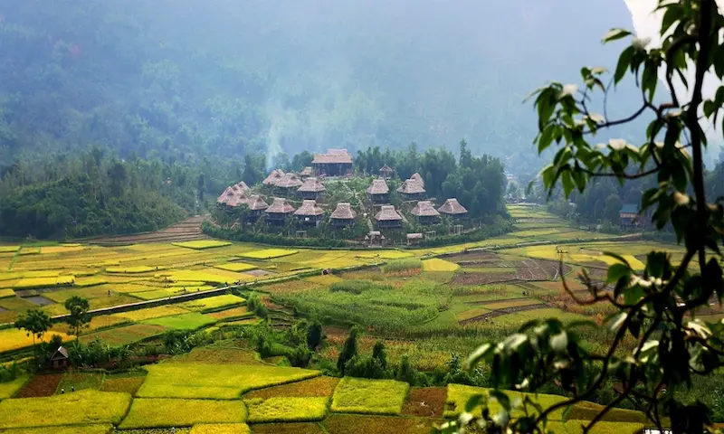 découvrir-un-vietnam-authentique-avec-sérénité-en-profitant-des-services-de-luxe41