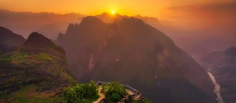 Guide du voyage de luxe au Vietnam: Itinéraires, Expériences & Conseils Guide du voyage de luxe au Vietnam: Itinéraires, Expériences & Conseils