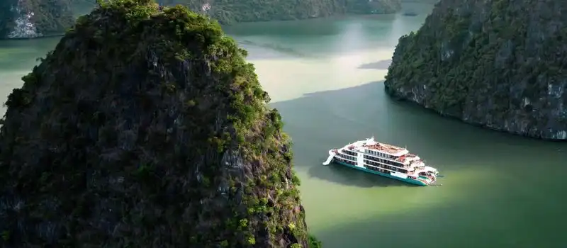 Lyra Grandeur Halong Lyra Grandeur Halong