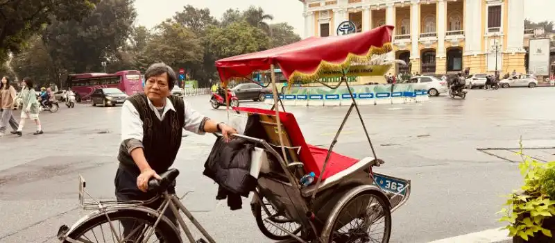 Opter pour une visite de Hanoi en cyclo-pousse privé Opter pour une visite de Hanoi en cyclo-pousse privé