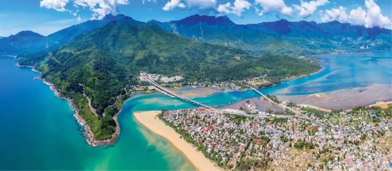 Plage de Lang Co à Hué Plage de Lang Co à Hué