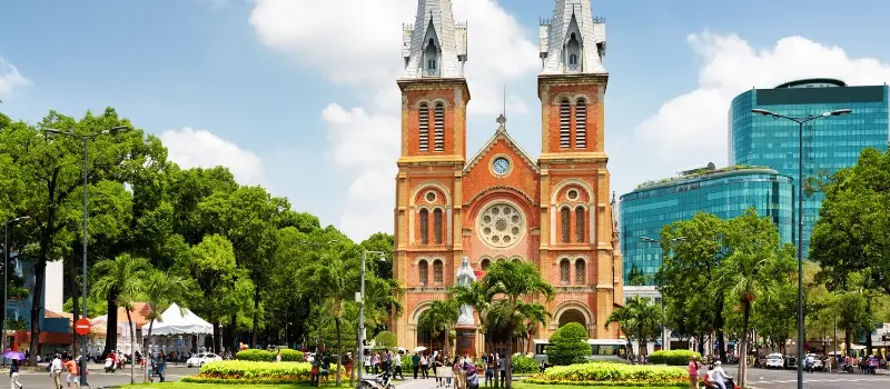 Saigon - Capitale économique et oasis urbaine pour les professionnels exigeants Saigon - Capitale économique et oasis urbaine pour les professionnels exigeants