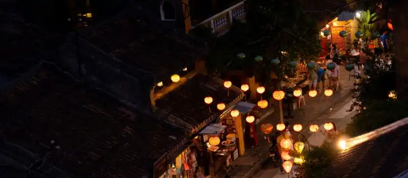 Se perdre dans les ruelles illuminées de Hoi An Se perdre dans les ruelles illuminées de Hoi An