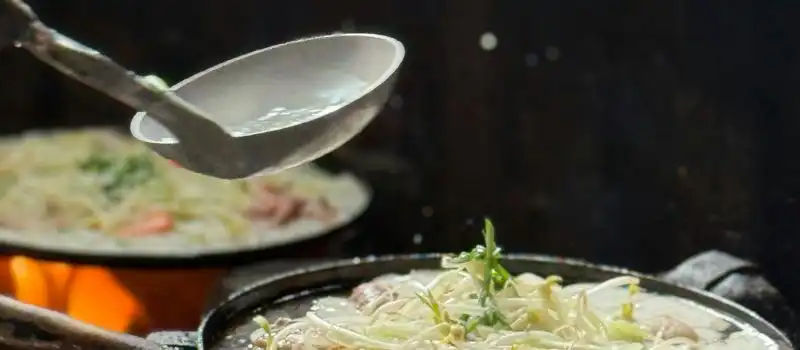 Top des plats incontournables à Hué: Gastronomie de la Cité Impériale Top des plats incontournables à Hué: Gastronomie de la Cité Impériale
