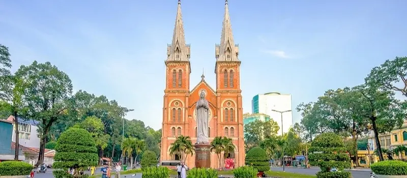 Voyage à Saigon en novembre Voyage à Saigon en novembre