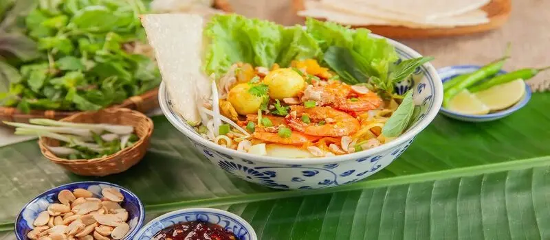 voyage-gourmand-à-hoi-an-saveurs-authentiques-et-plats-emblématiques4
