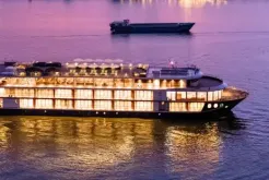 Le Delta Mékong: Croisière Privée et Immersion Culturelle de Prestige